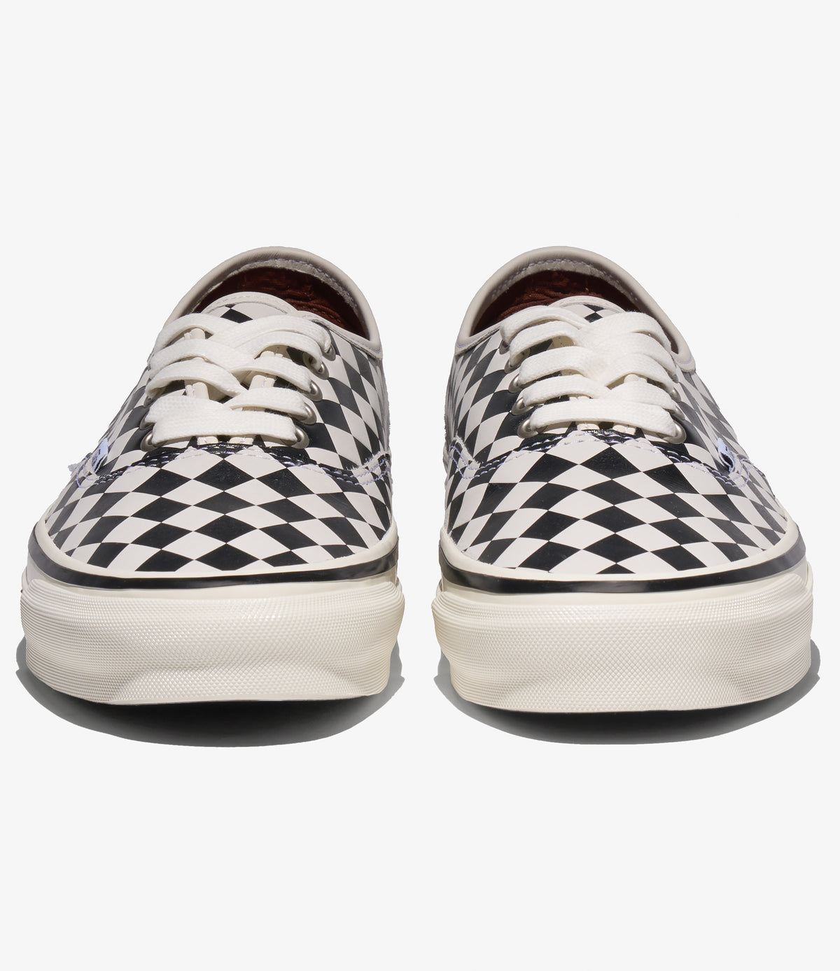 LX Authentic 44 - Diamond Checker - Black/White | Nepenthes America