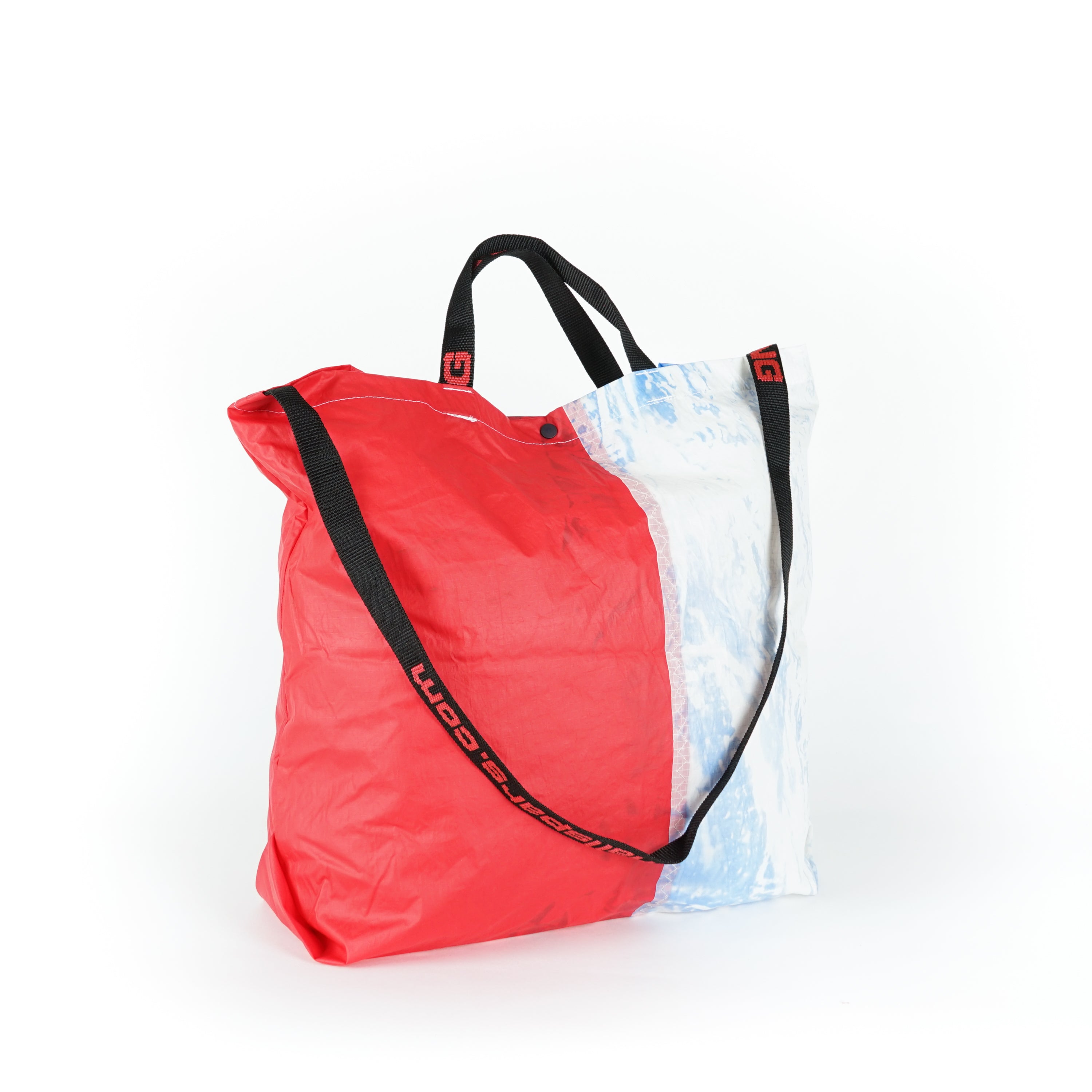 [NOW IN STOCK] MAFIA BAGS X NEPENTHES NY