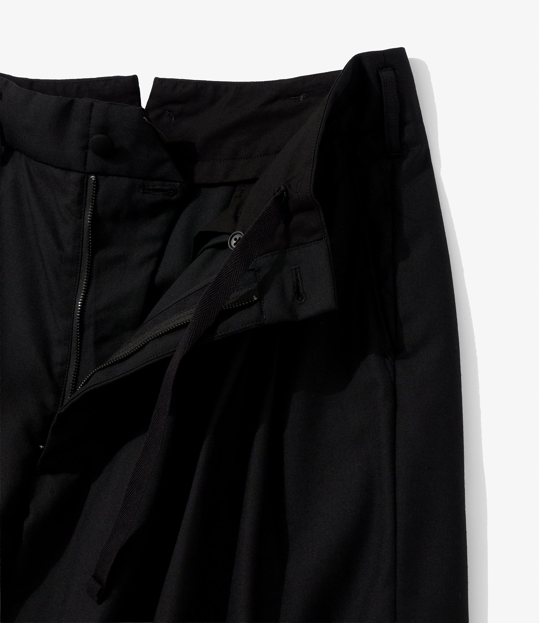 Bontan Shorts for NNY + Blue in Green - Black Tropical Wool