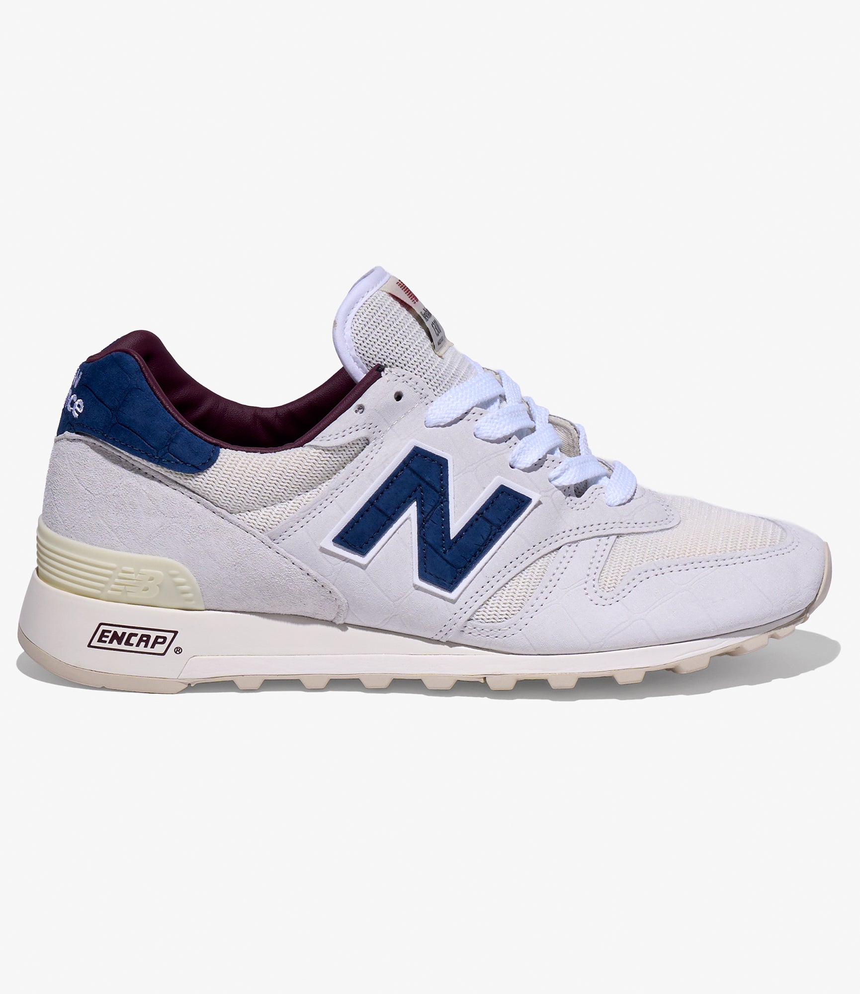 Made in USA 1300 - Angora / Blue Oyster