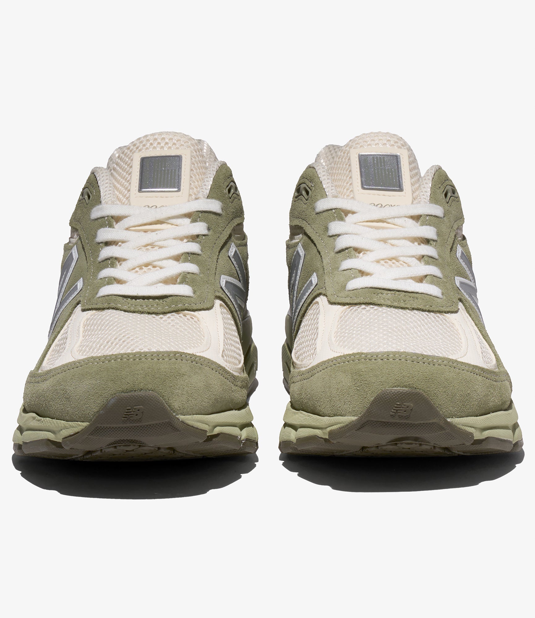 990v4 - Olive Leaf