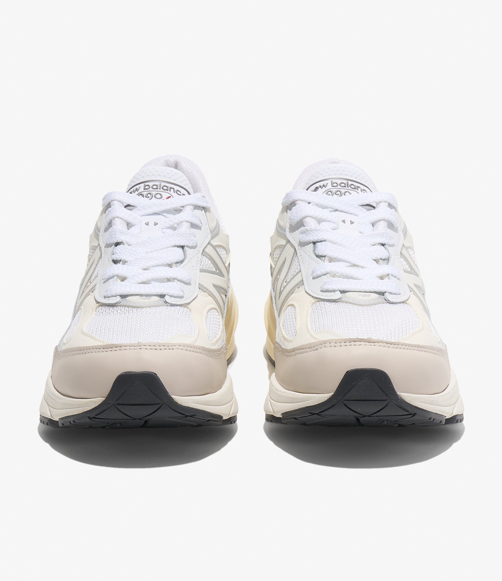 U990v6 - White / Sea Salt