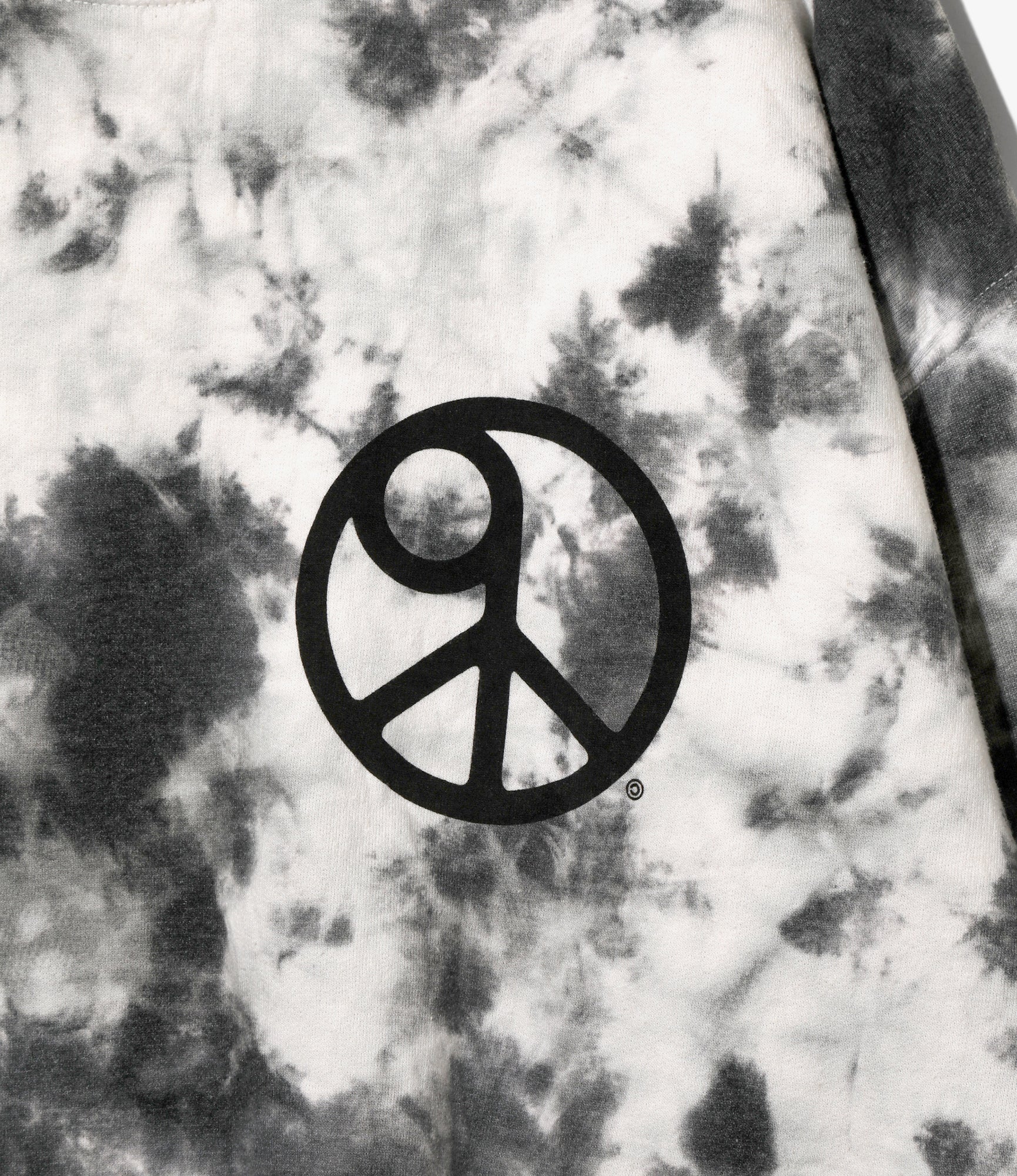 Needles x Sasquatch - Slowgun Sweat Shirt - White x Black - Peace to World / Tie Dye A