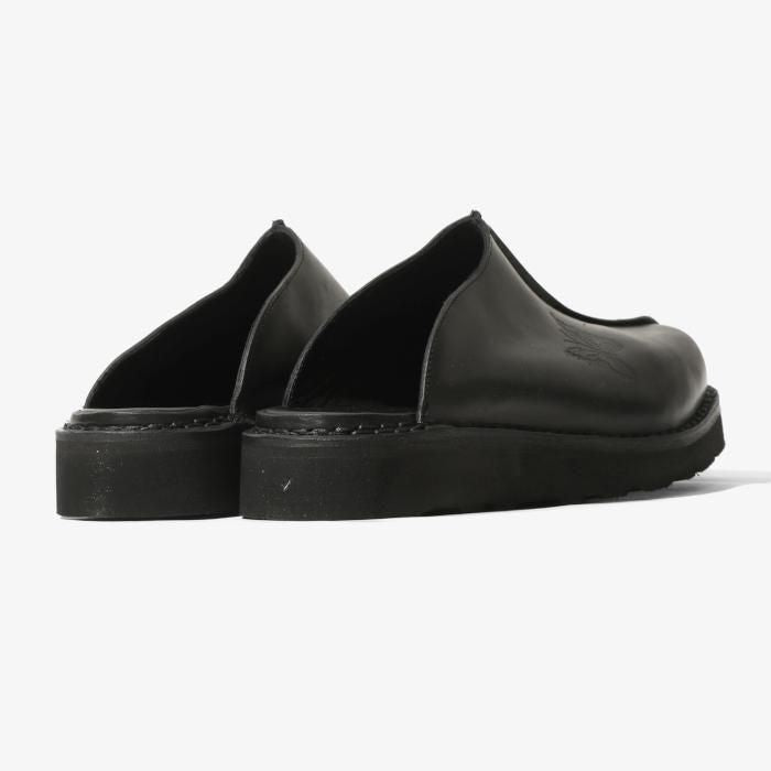 Needles Art. Papillon Emb. Center Seam Mountain Slip In - Black w/Vibram Moreflex Sole