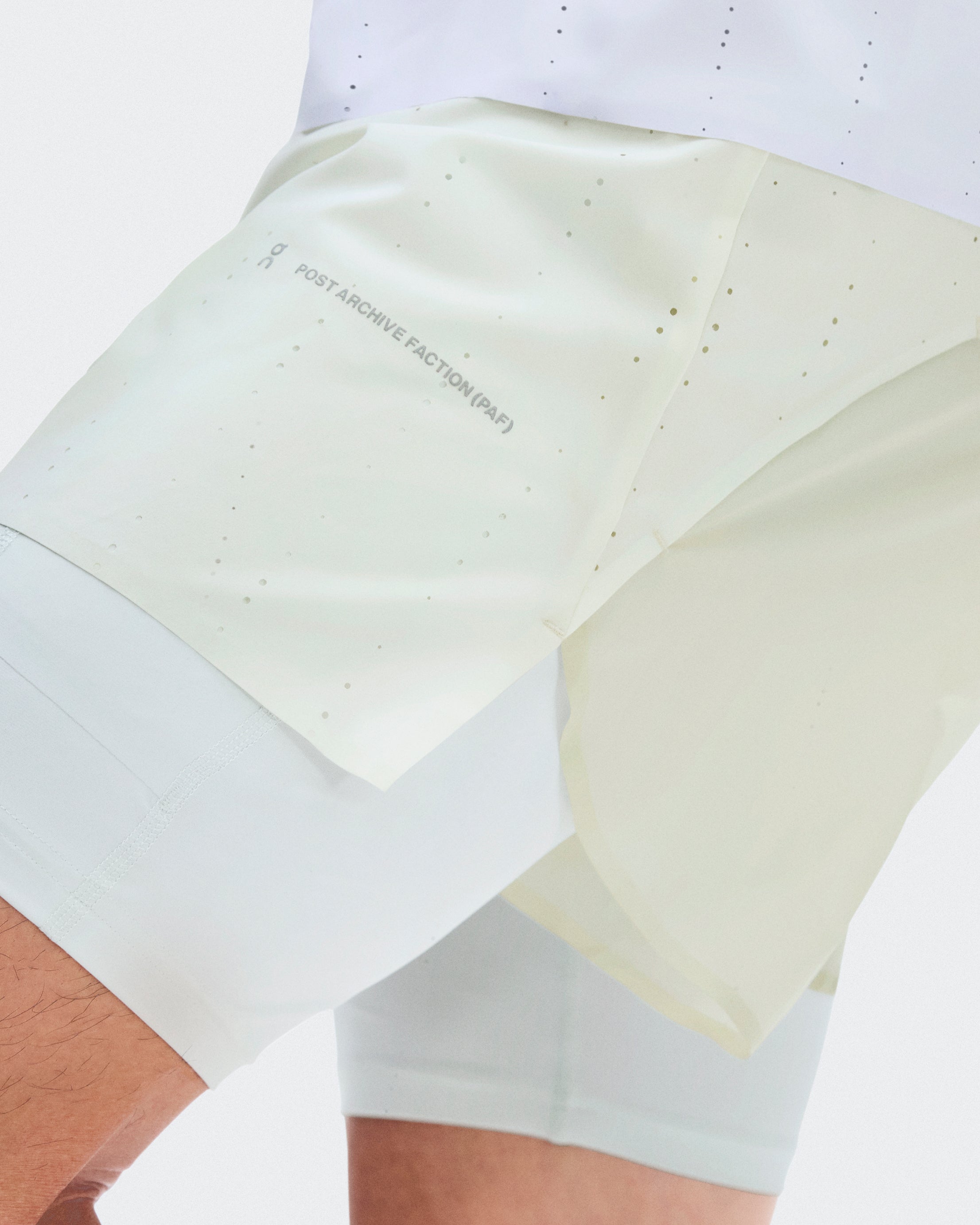 On - Men's Zero 2-in-1 Shorts PAF - Ice | Gale