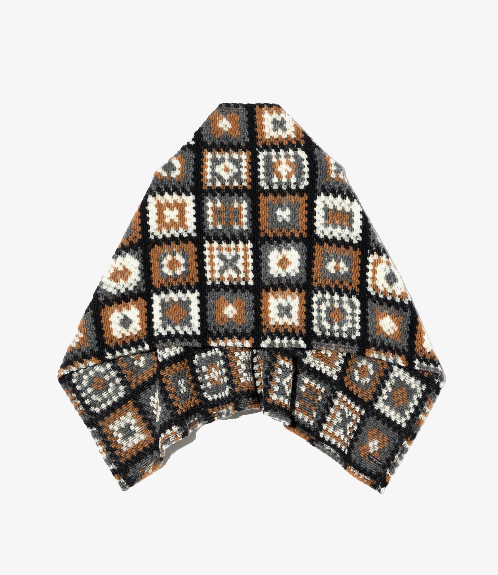 Button Shawl - White/Black Wool Poly Chenille
