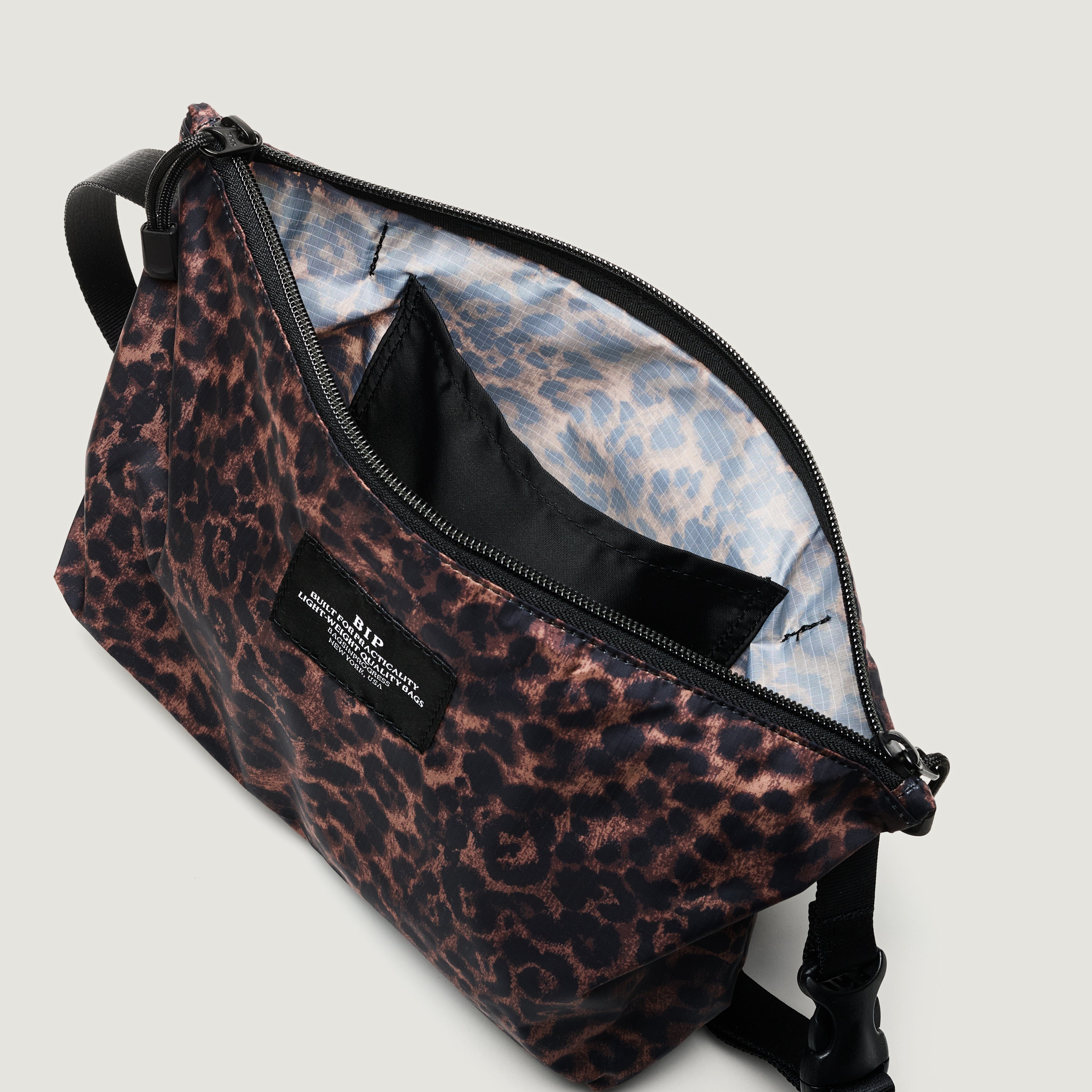 Fannypack Crossbody - Printed Polyester - Leopard