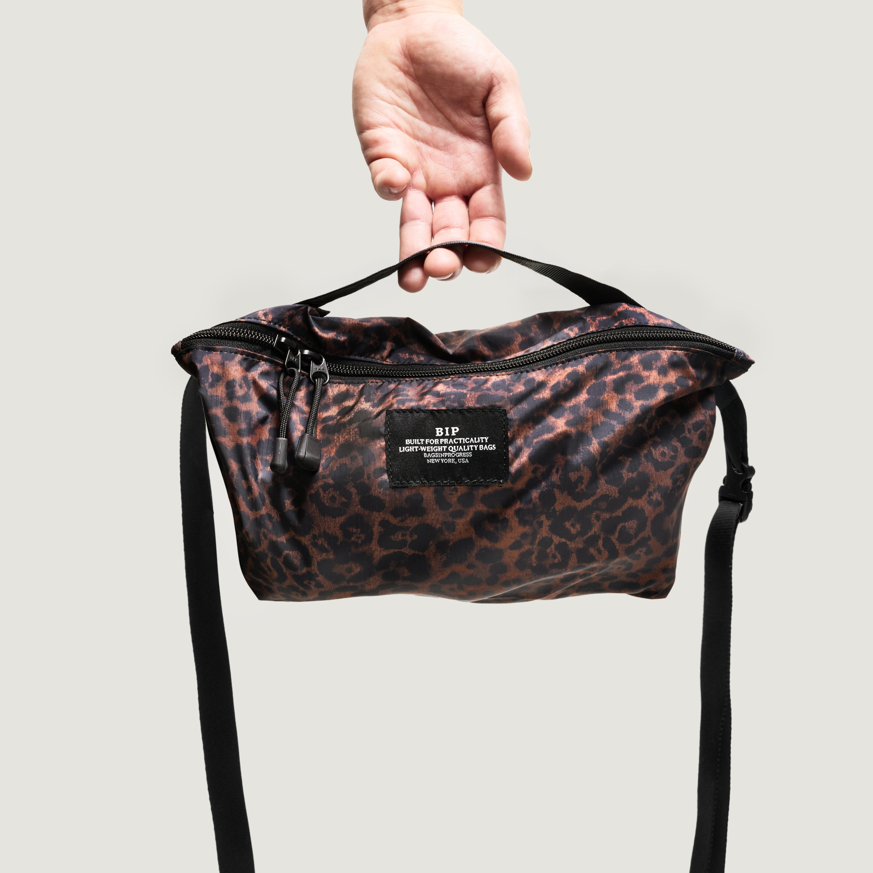Fannypack Crossbody - Printed Polyester - Leopard