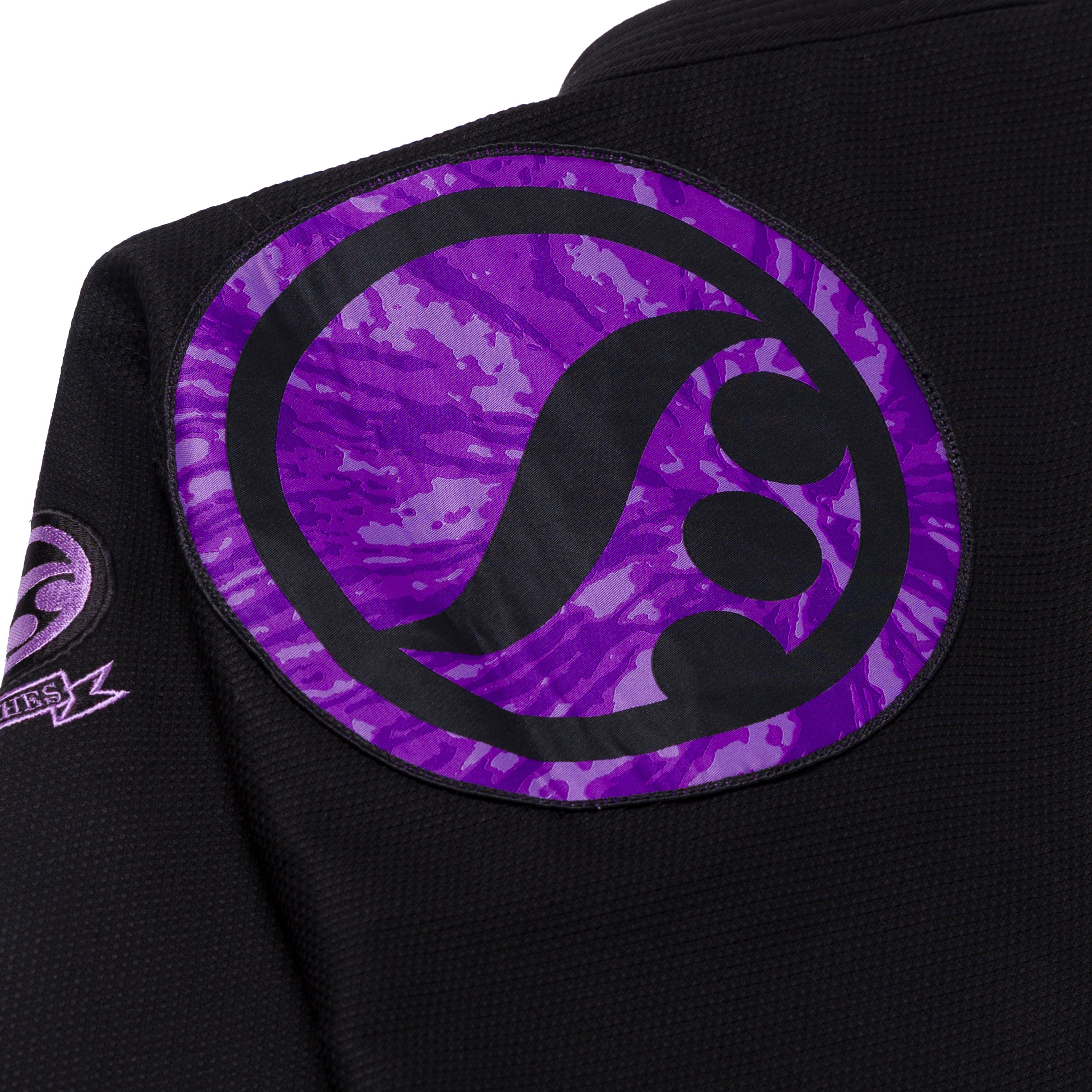 Nepenthes x Shoyoroll - Kimono - Black