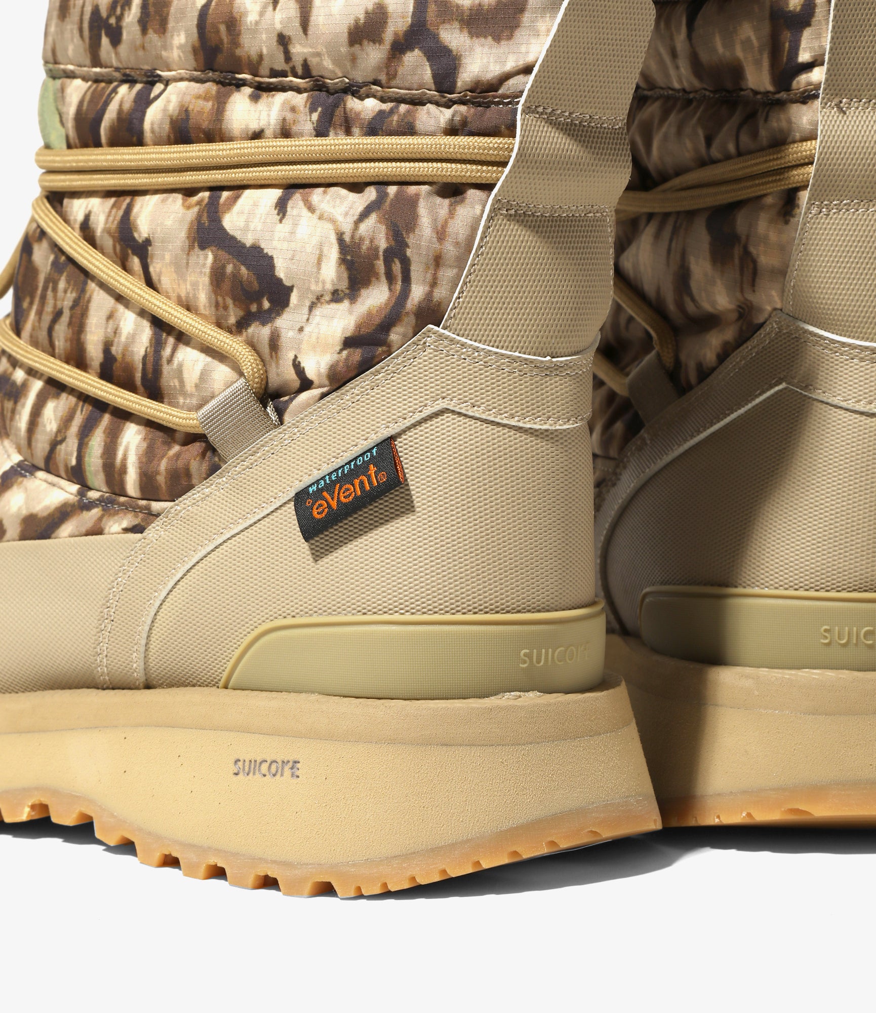 South2 West8 x suicoke - Bower - Horn Camo