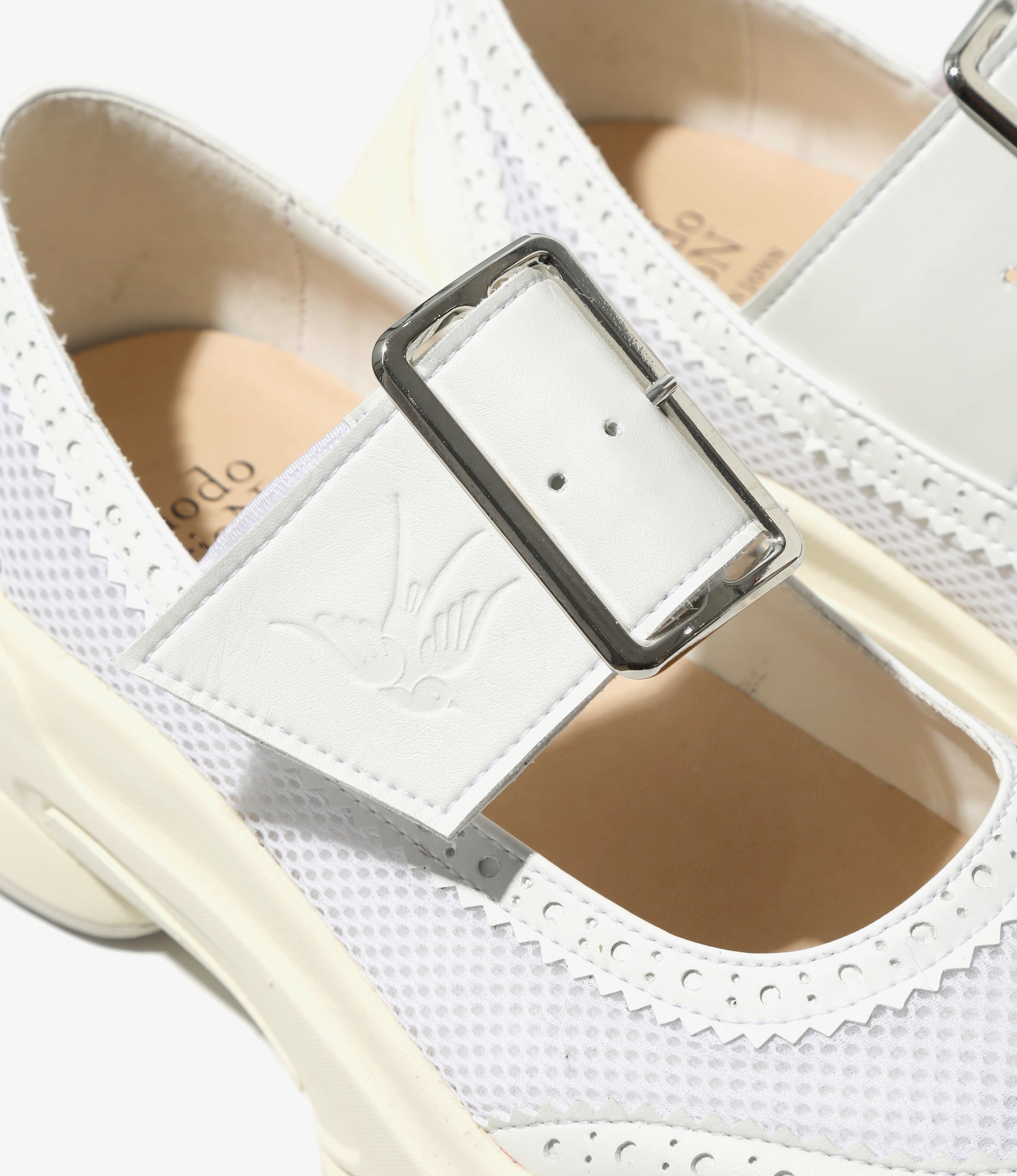 Wing Tip Sneakers - Off White