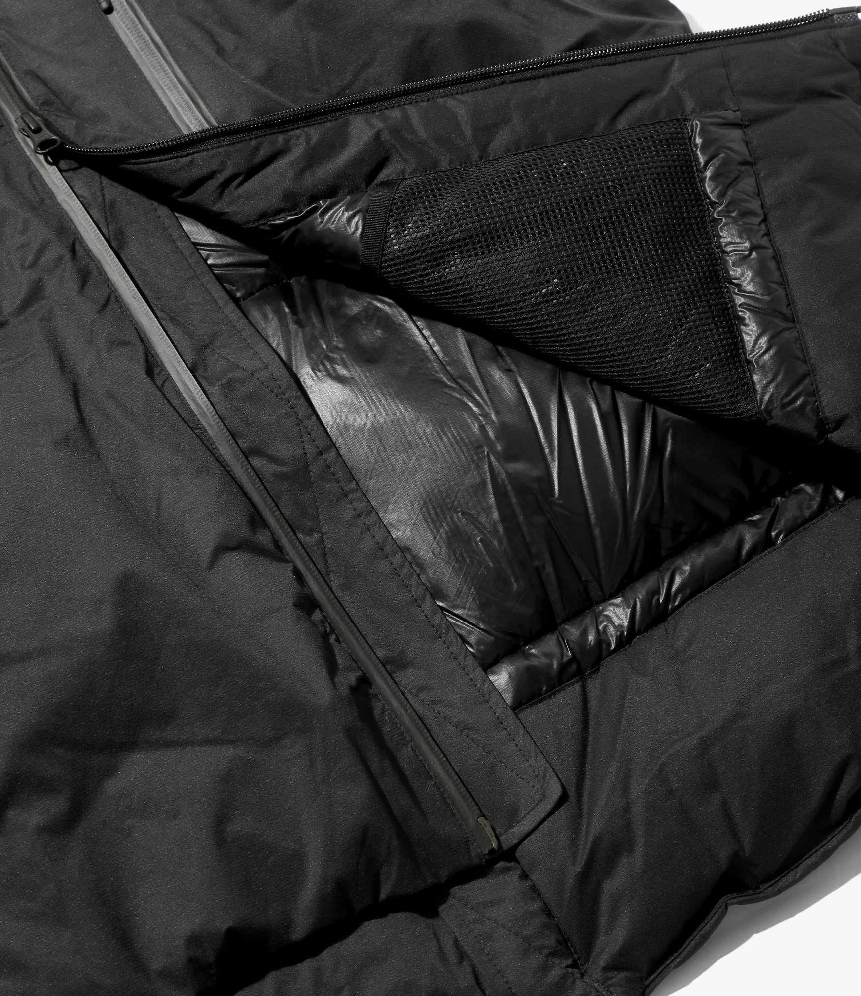 Engineered Garments x Nanga - Zip Vest - Black