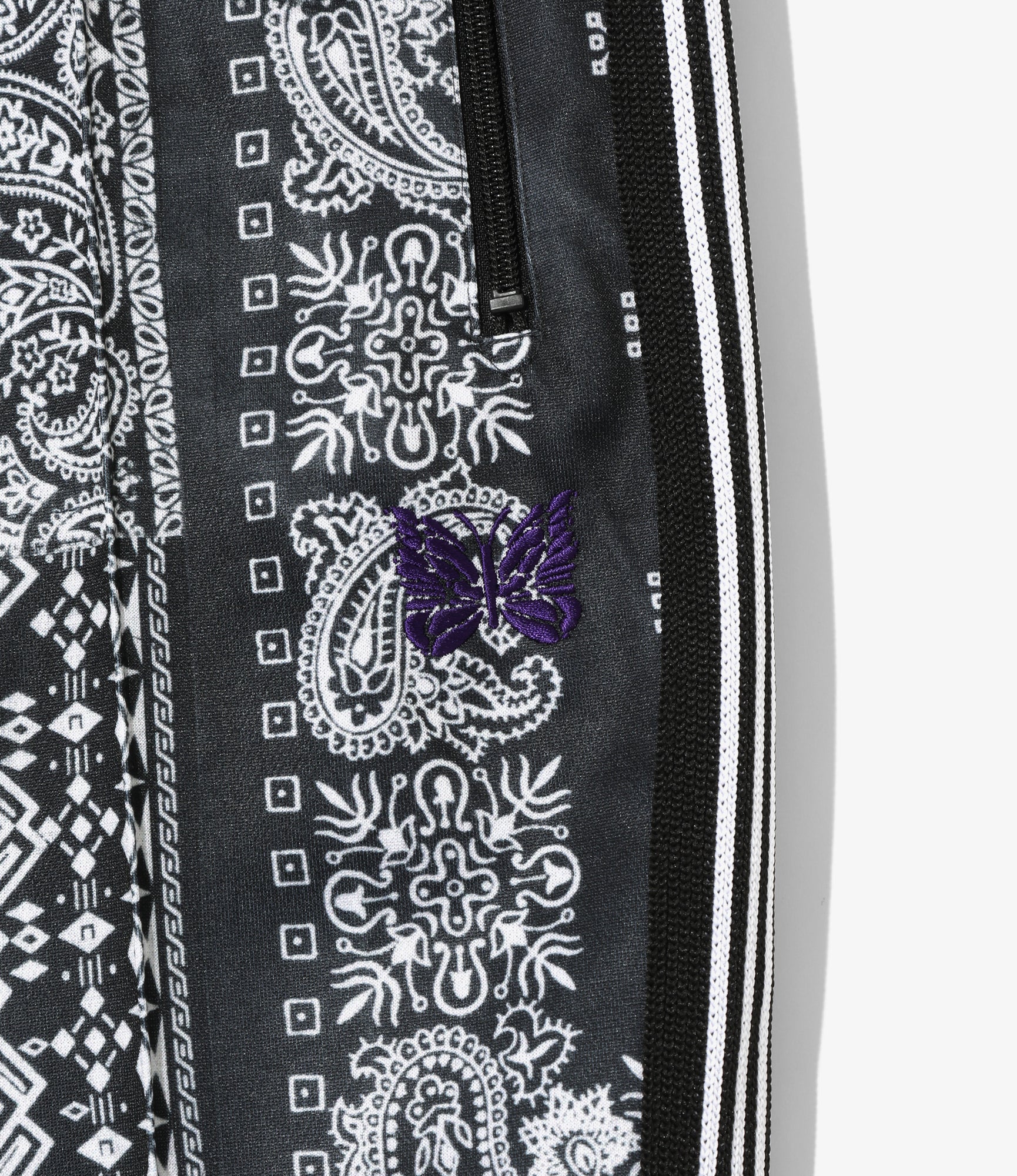 Needles x MIYAGIHIDETAKA - Track Shorts - Black - Bandana Print