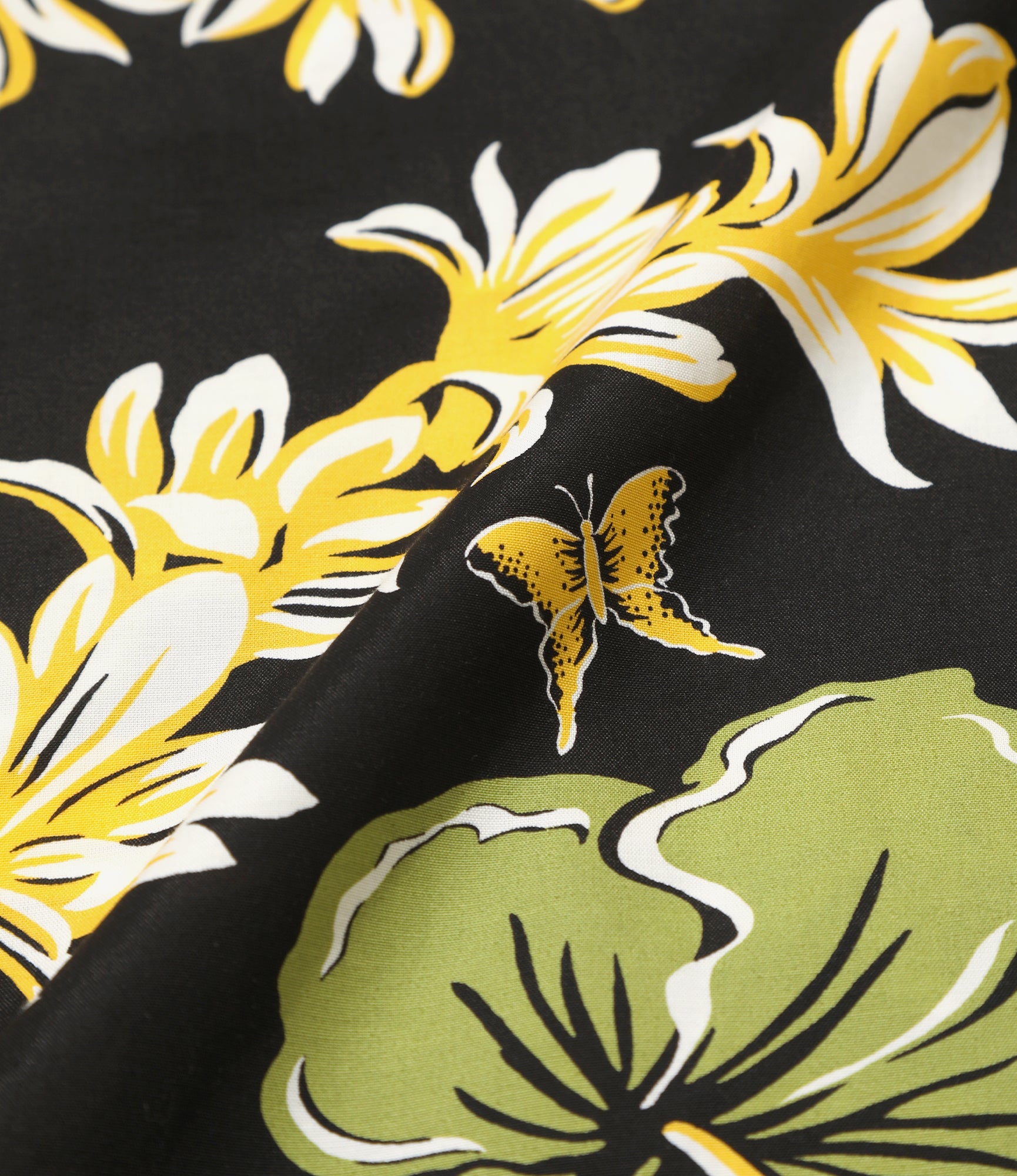 One Up Shirt - Black - C/R Printed Flower & Papillon
