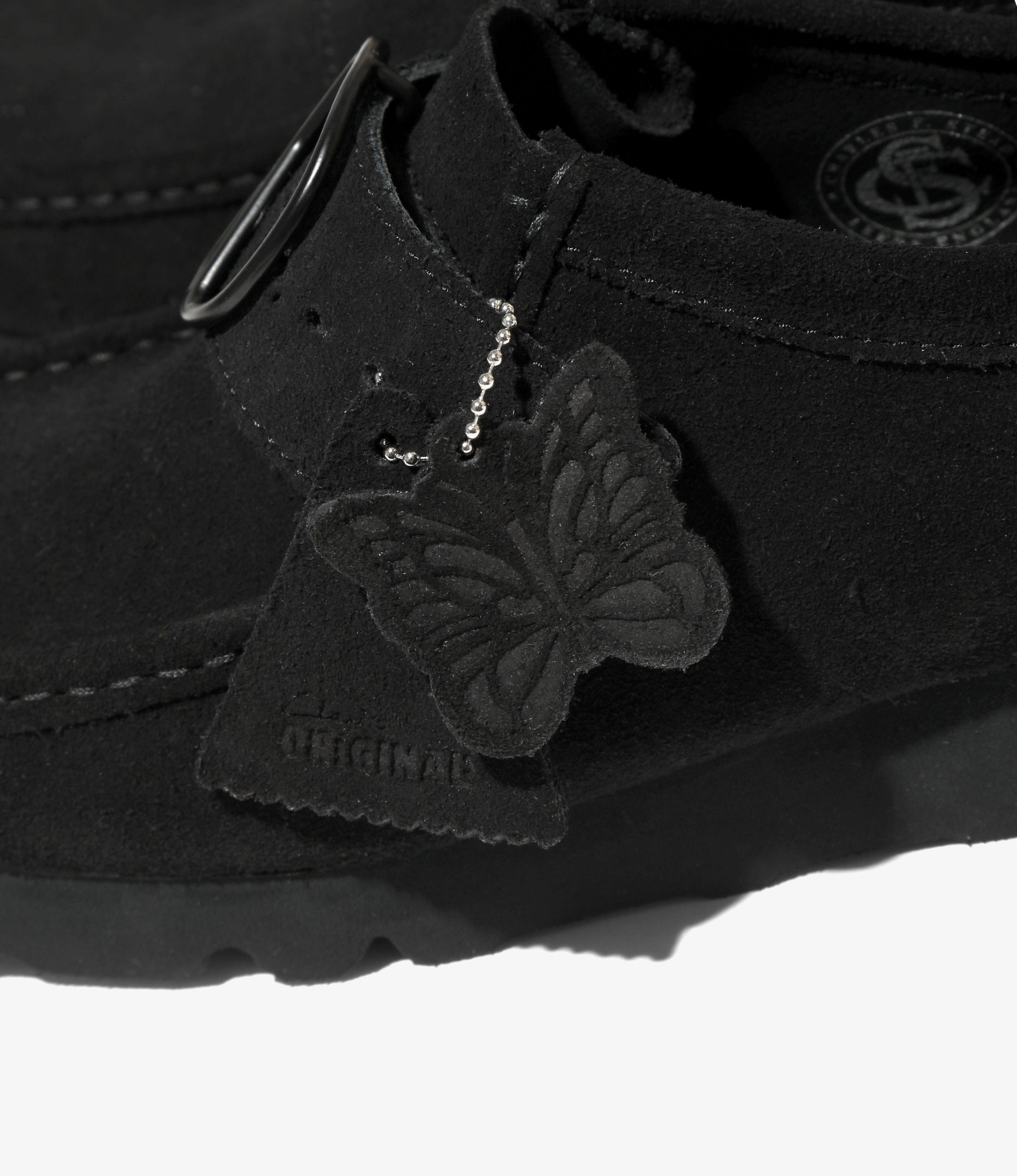 Needles x Clarks - Wallabee Strap Low - Black