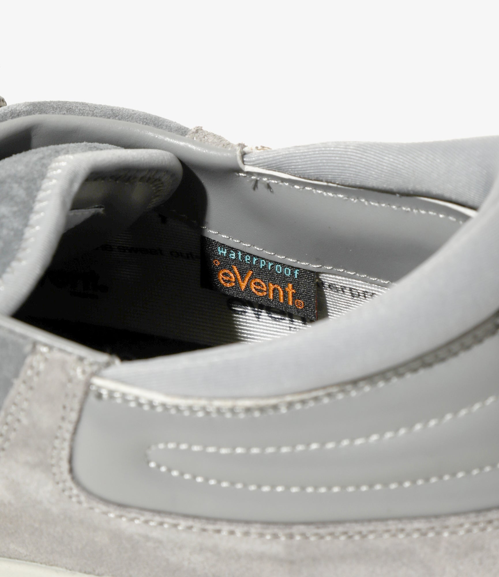South2 West8 x SUICOKE BEETLE LO - Grey - Event