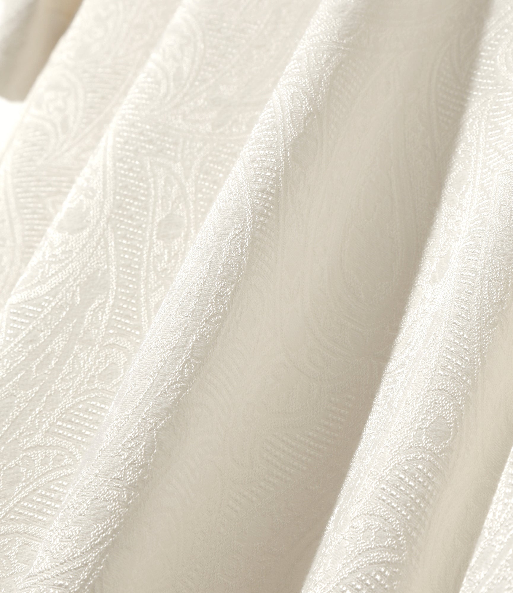 Women's Ascot Collar Shirt - Off White - Paisley Jacquard