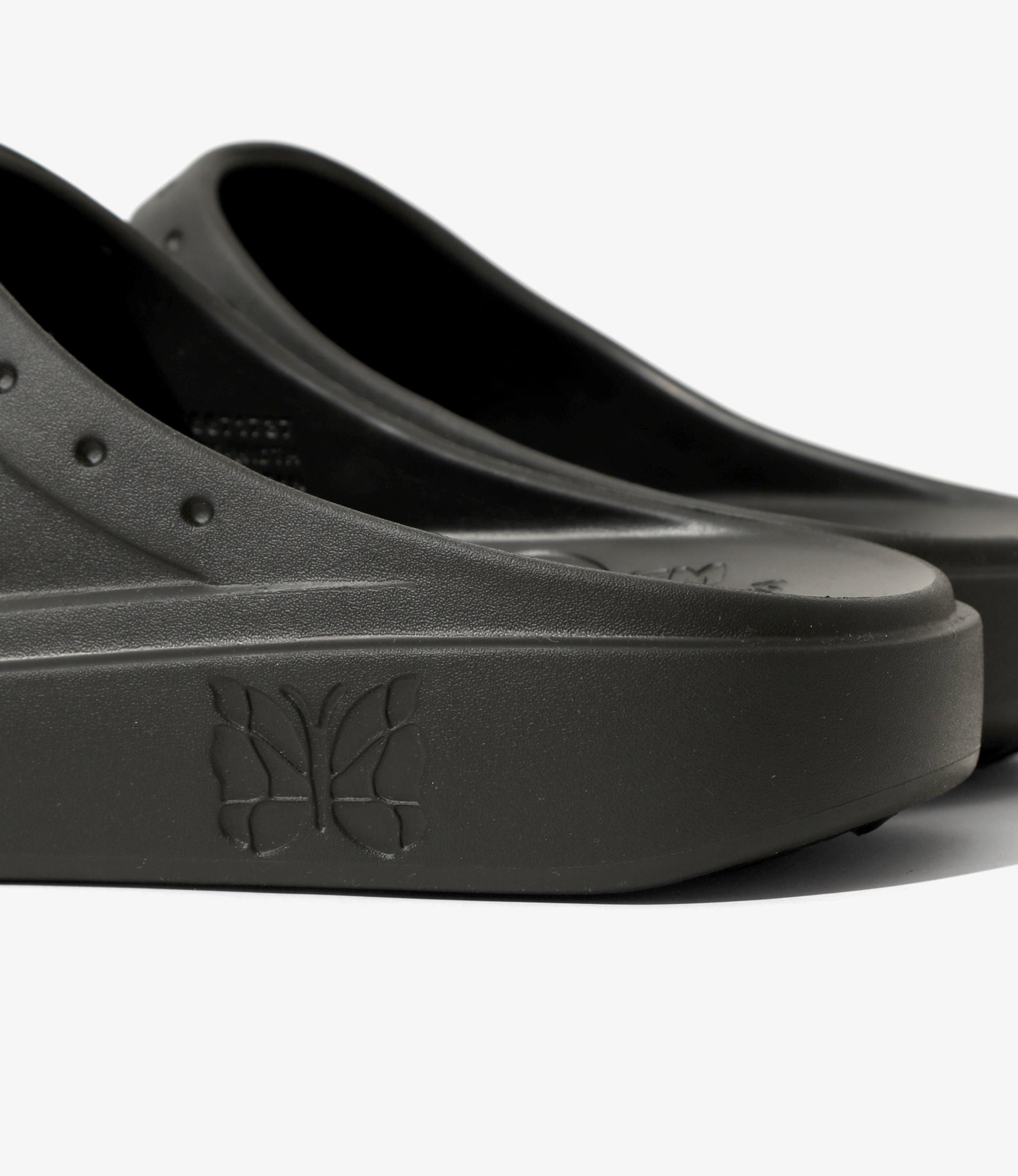 LUX-2 Needles Edition - Black