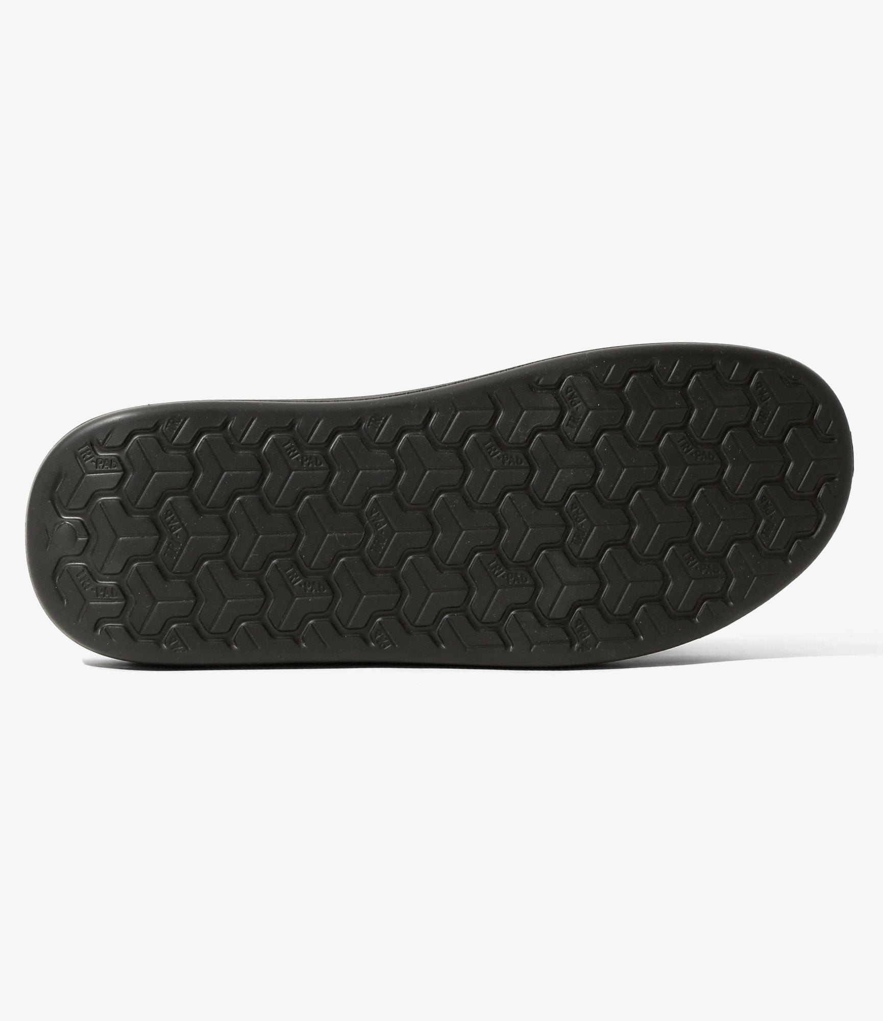 LUX-2 Needles Edition with Studs - Black