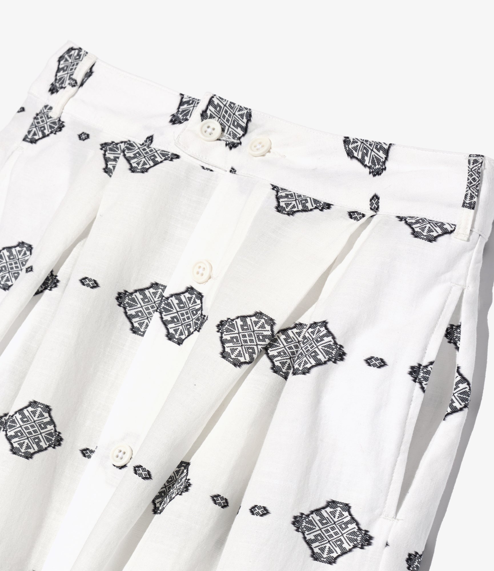 Women's Tuck Skirt - White/Black Cotton Ikat Print