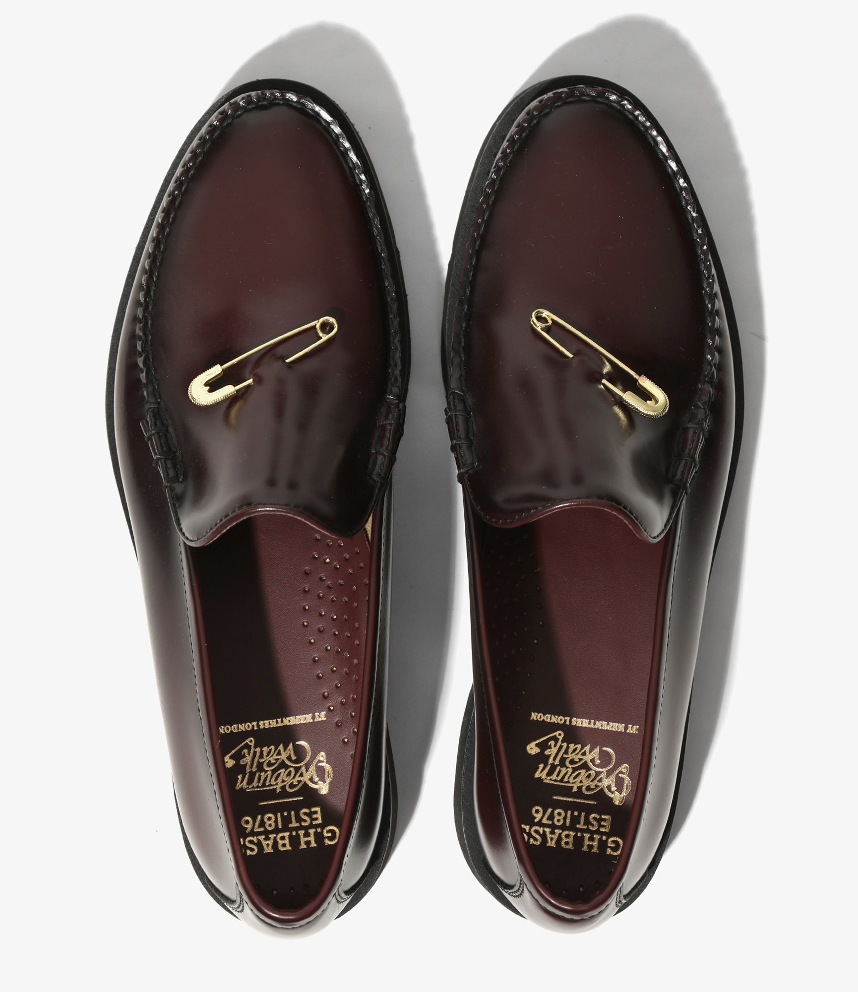 Woburn Walk x G.H. Bass - Cobra Wedge Venetian Pin - Wine Leather