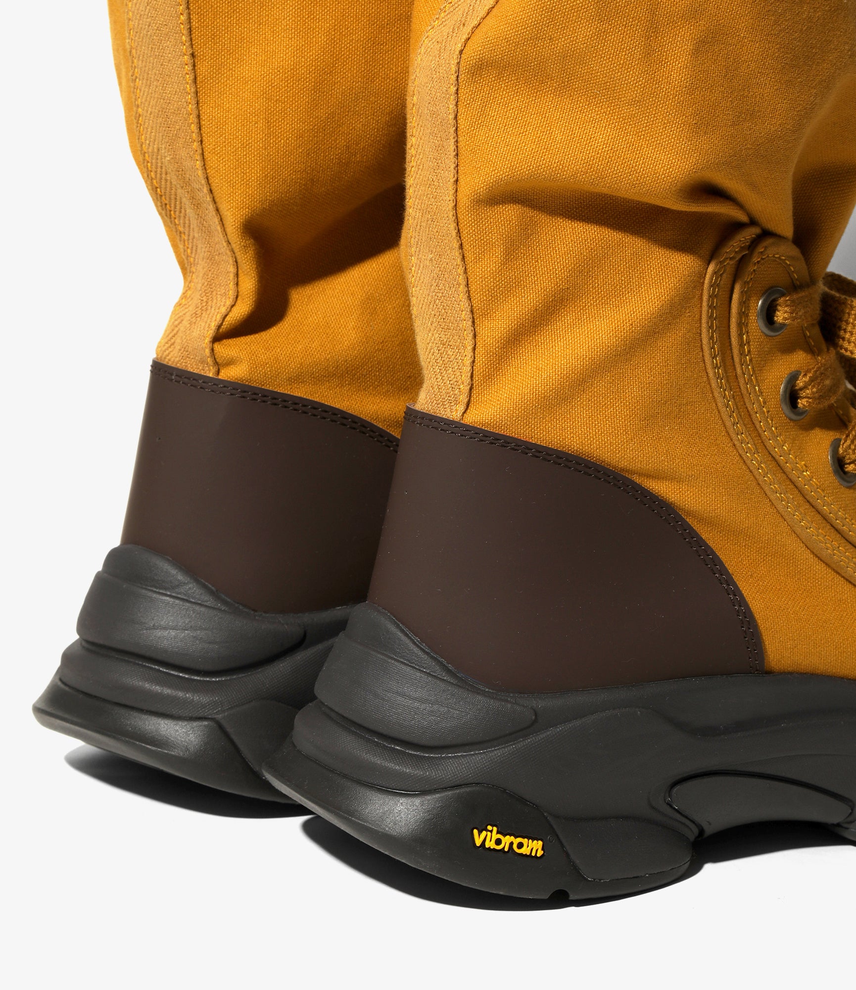 Mukluk Boots - Suntan