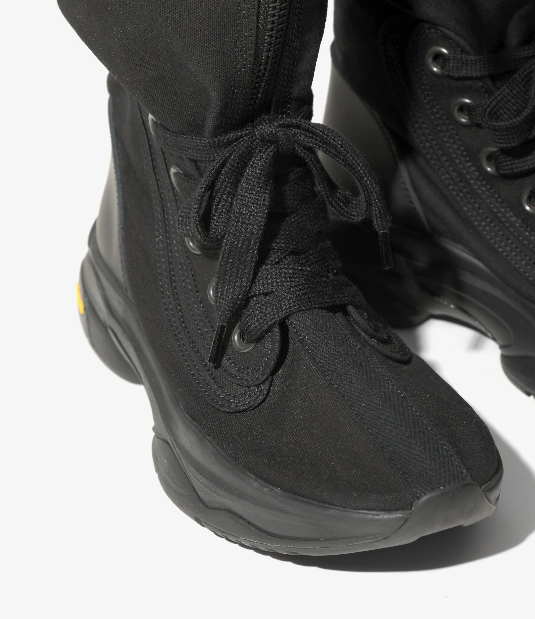 Mukluk Boots - Black