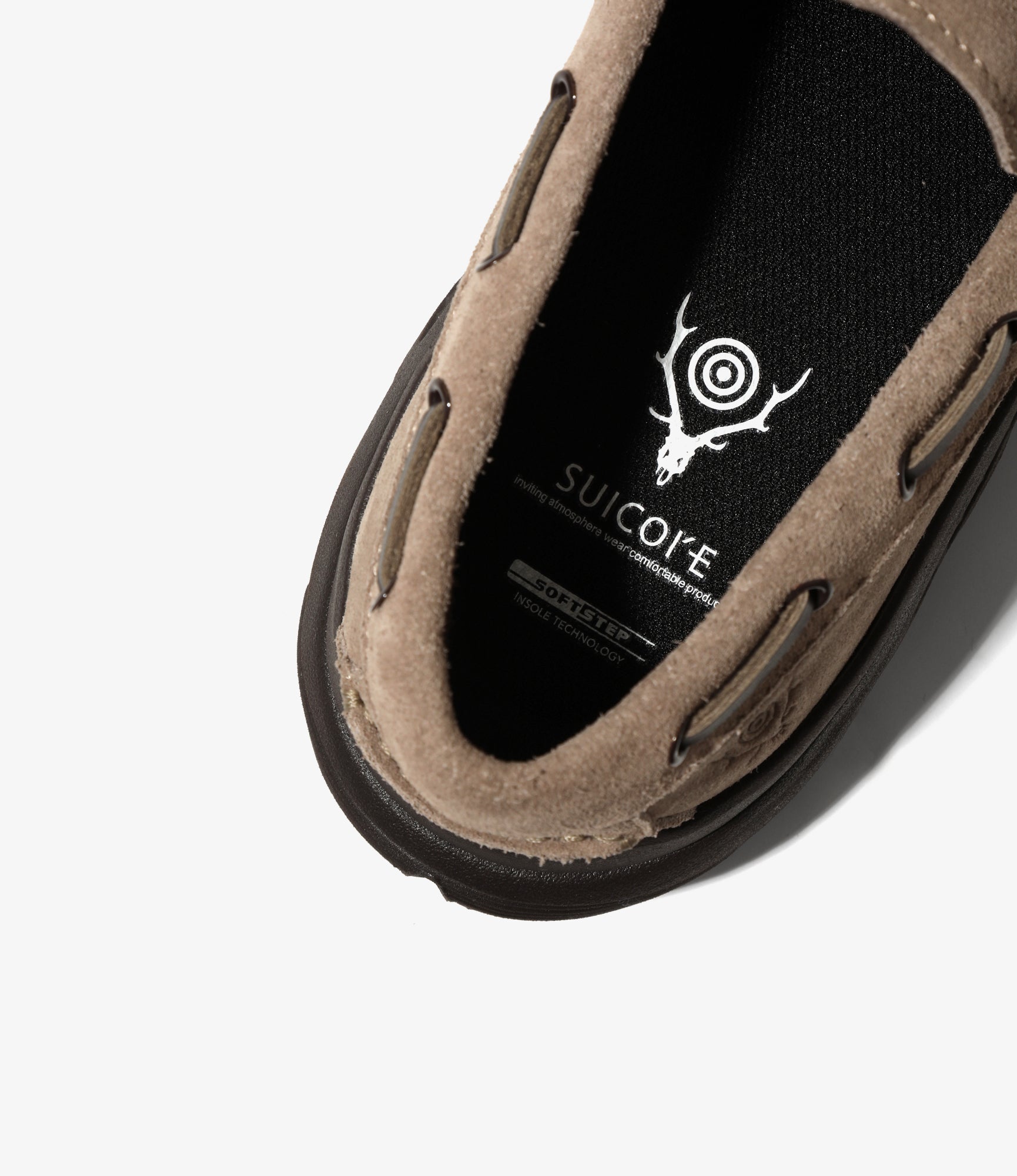 South2 West8 x SUICOKE Moccasin - Beige - event