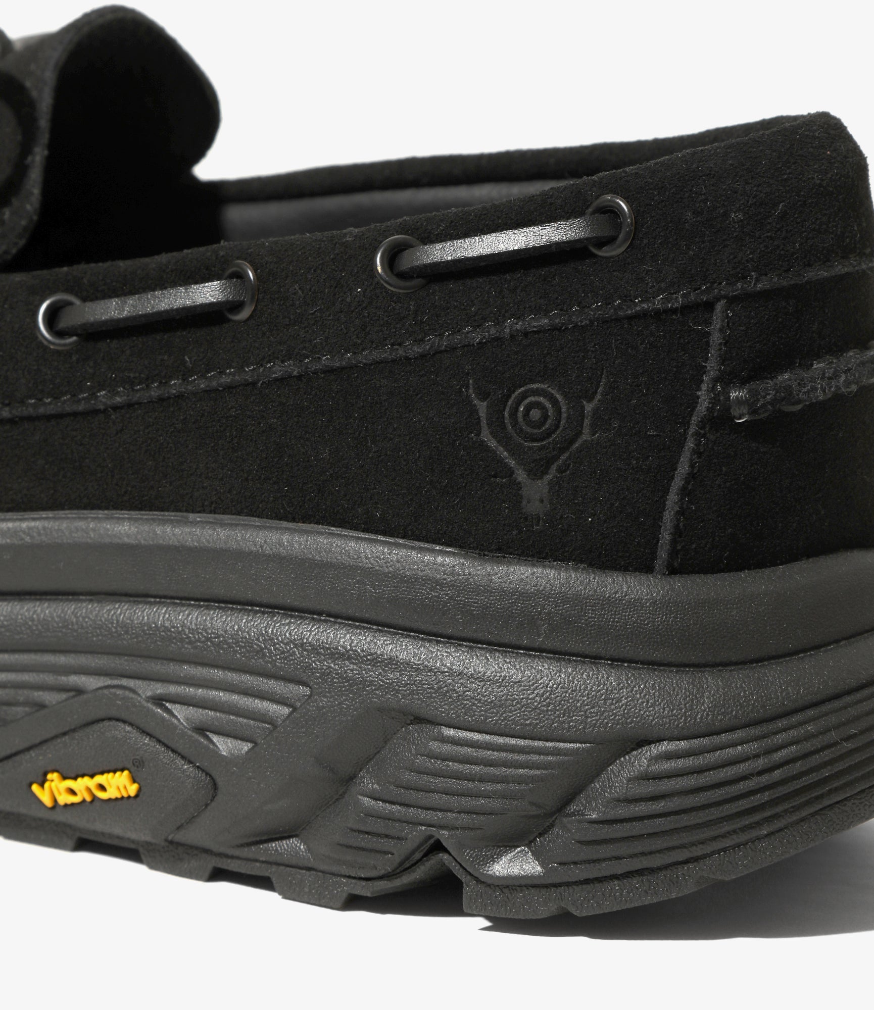 South2 West8 x SUICOKE Moccasin - Black - event
