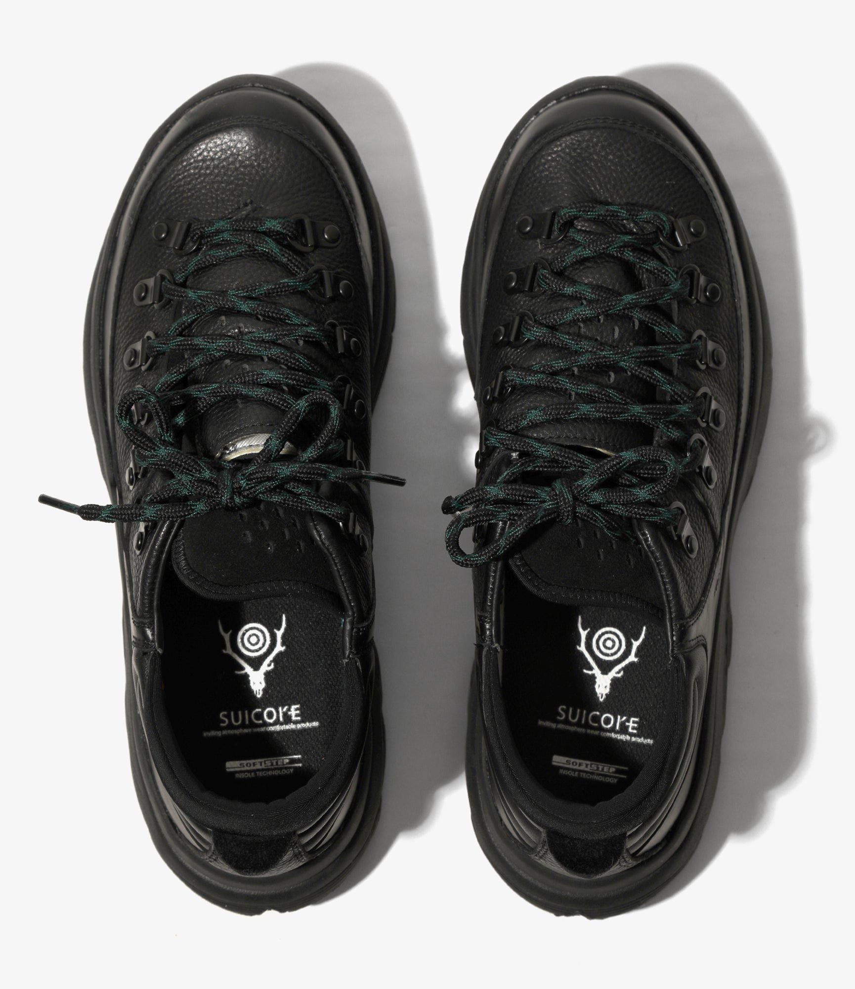 South2 West8 x SUICOKE BEETLE Lo - Black - event