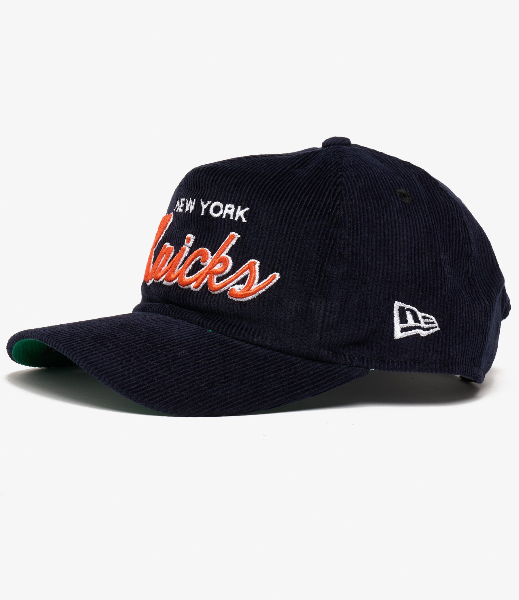 NNY x New Era - New York Knicks 19Twenty Curved Snapback - Dk. Navy Corduroy Script