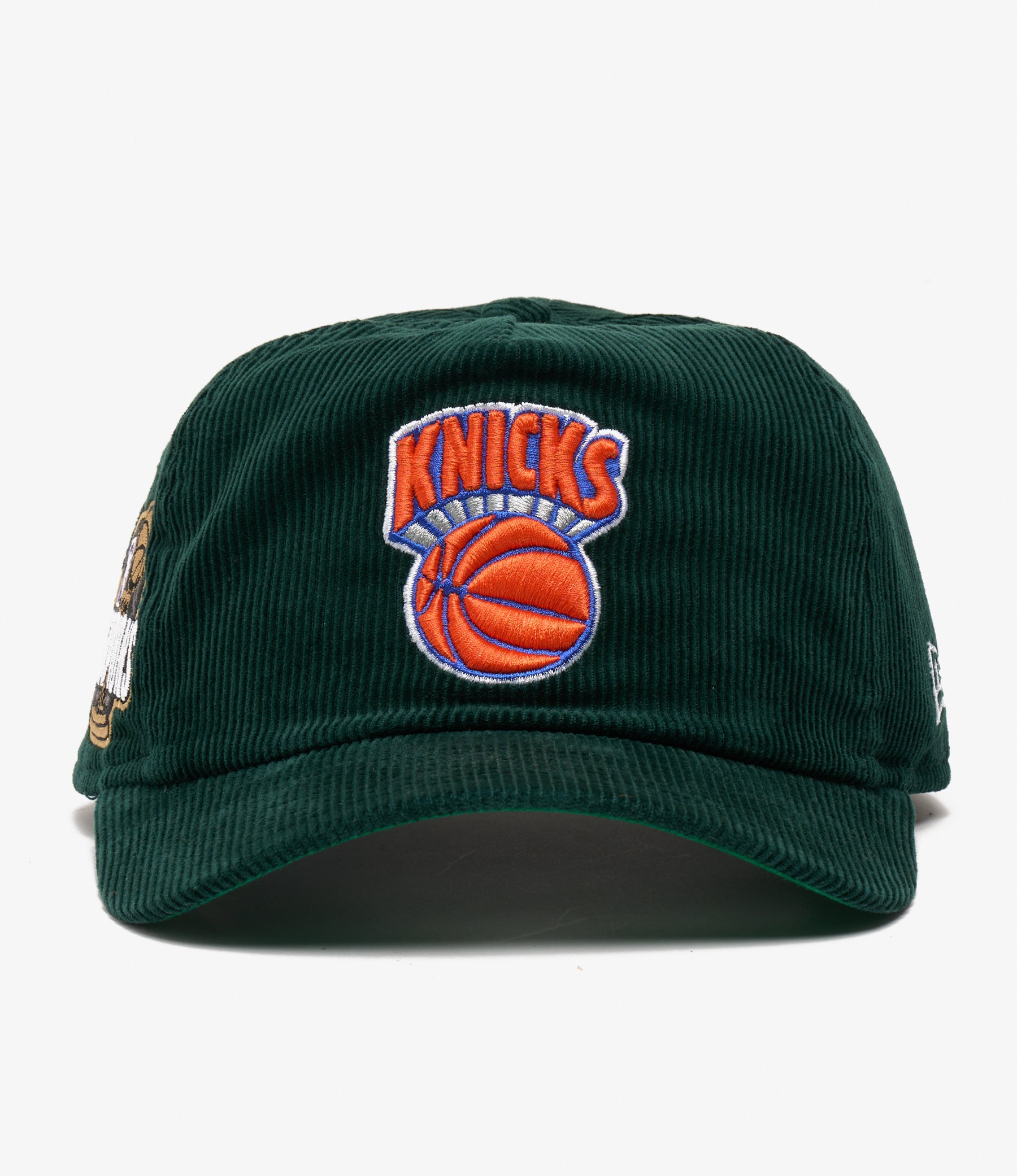 NNY x New Era - New York Knicks 19Twenty Curved Snapback - Dk. Green Corduroy w/Championship Patch