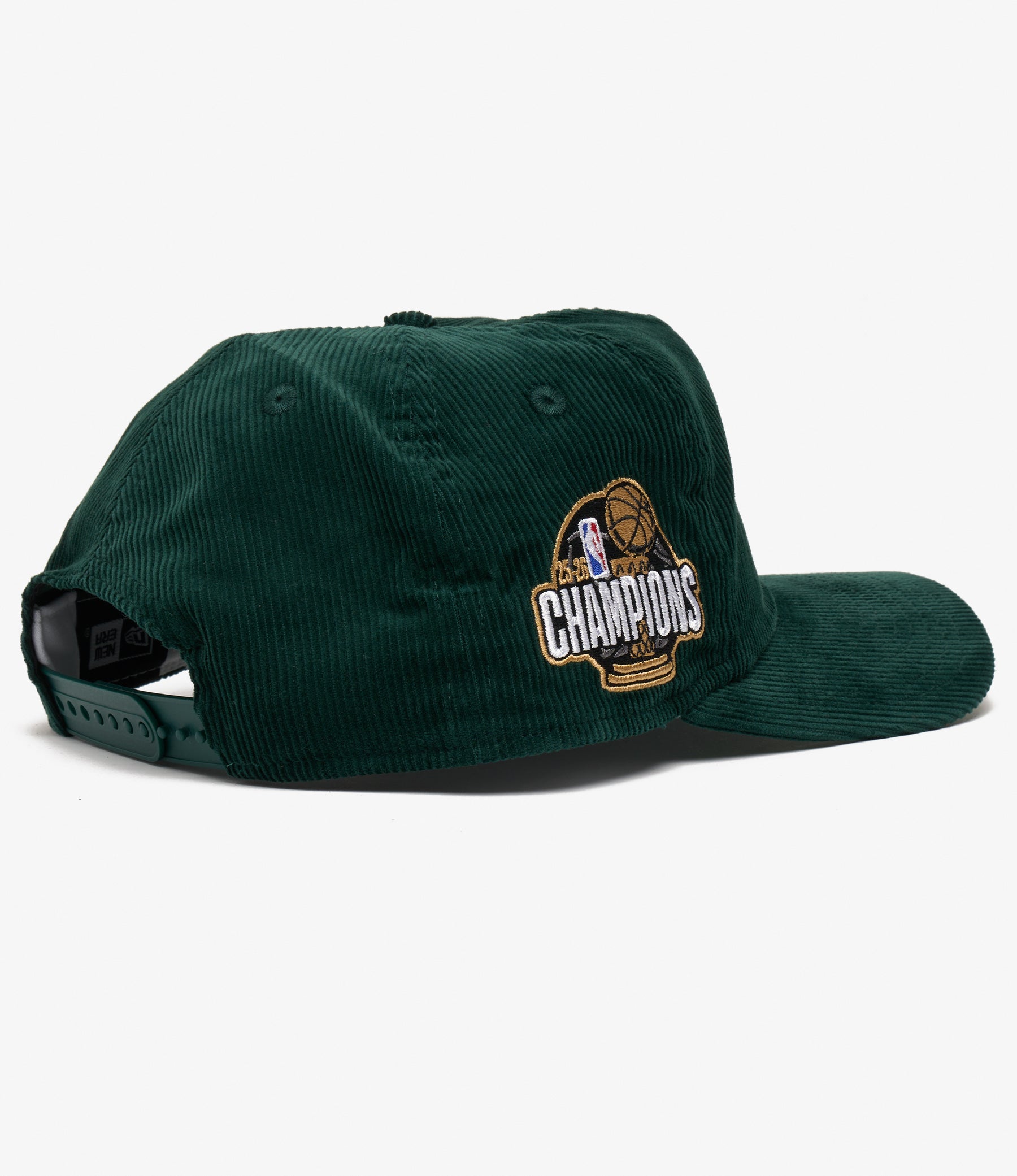 NNY x New Era - New York Knicks 19Twenty Curved Snapback - Dk. Green Corduroy w/Championship Patch