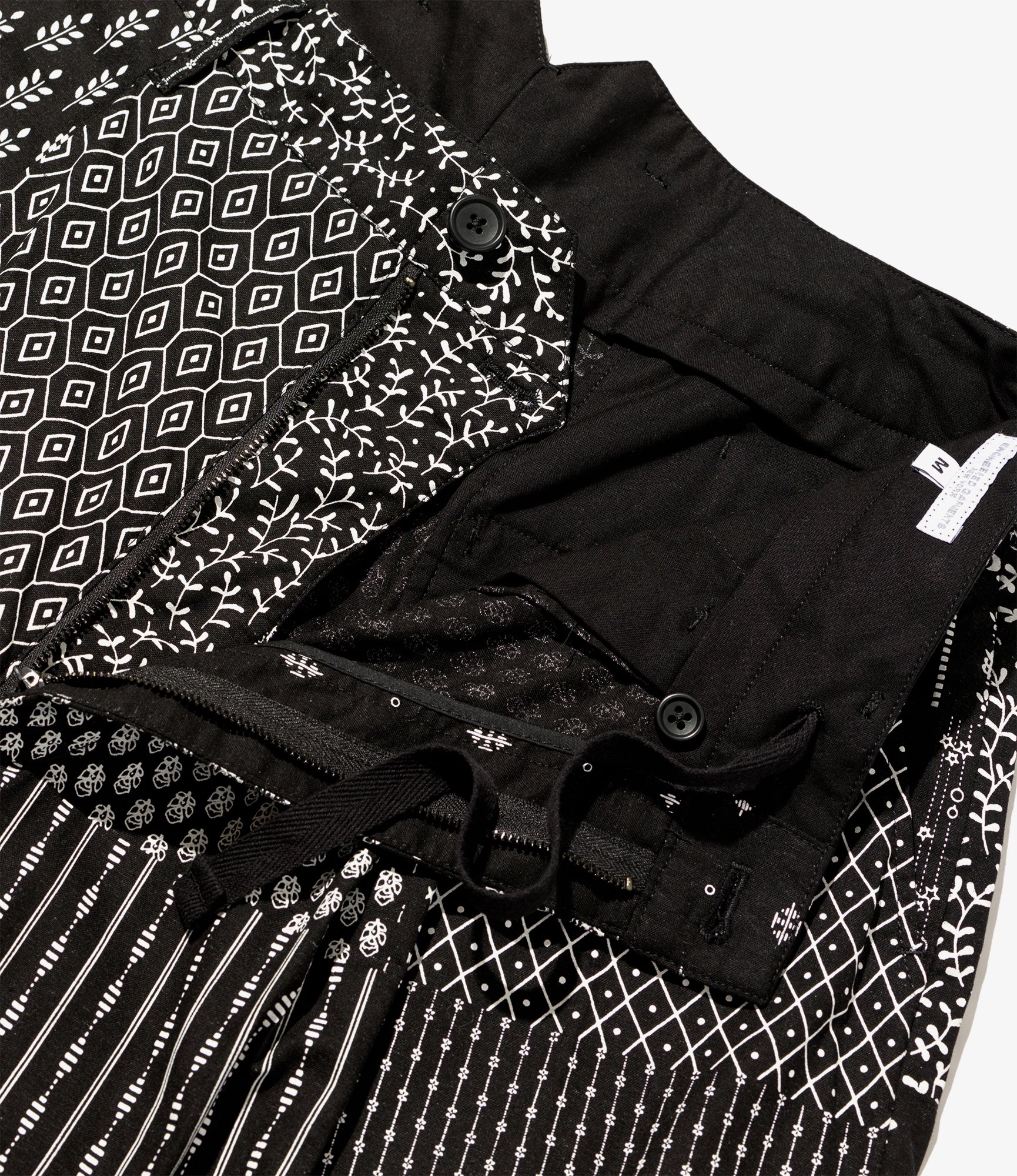 WP 3/4 Pant - Black/White Cotton Patchwork Print