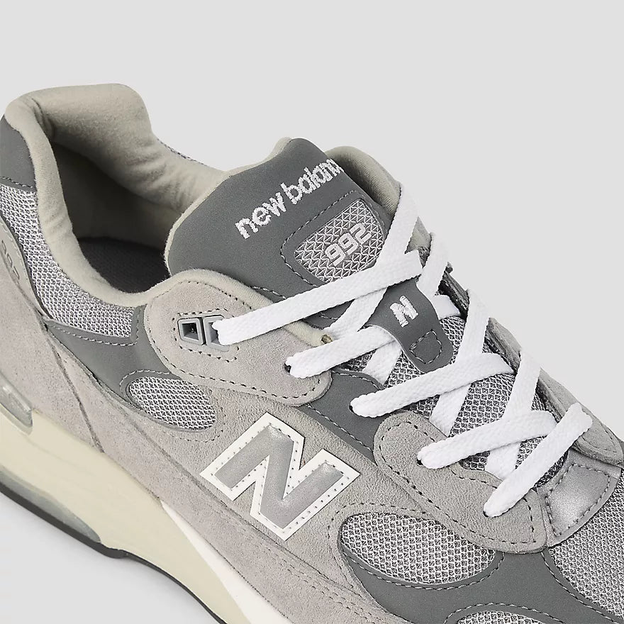 992 - Grey